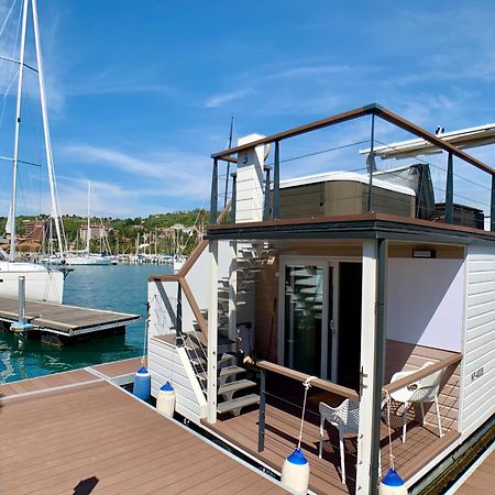 Bellavista Houseboat Apartment Portorose Rum bild