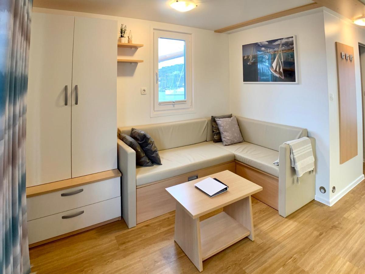 Bellavista Houseboat Apartment Portorose Exteriör bild