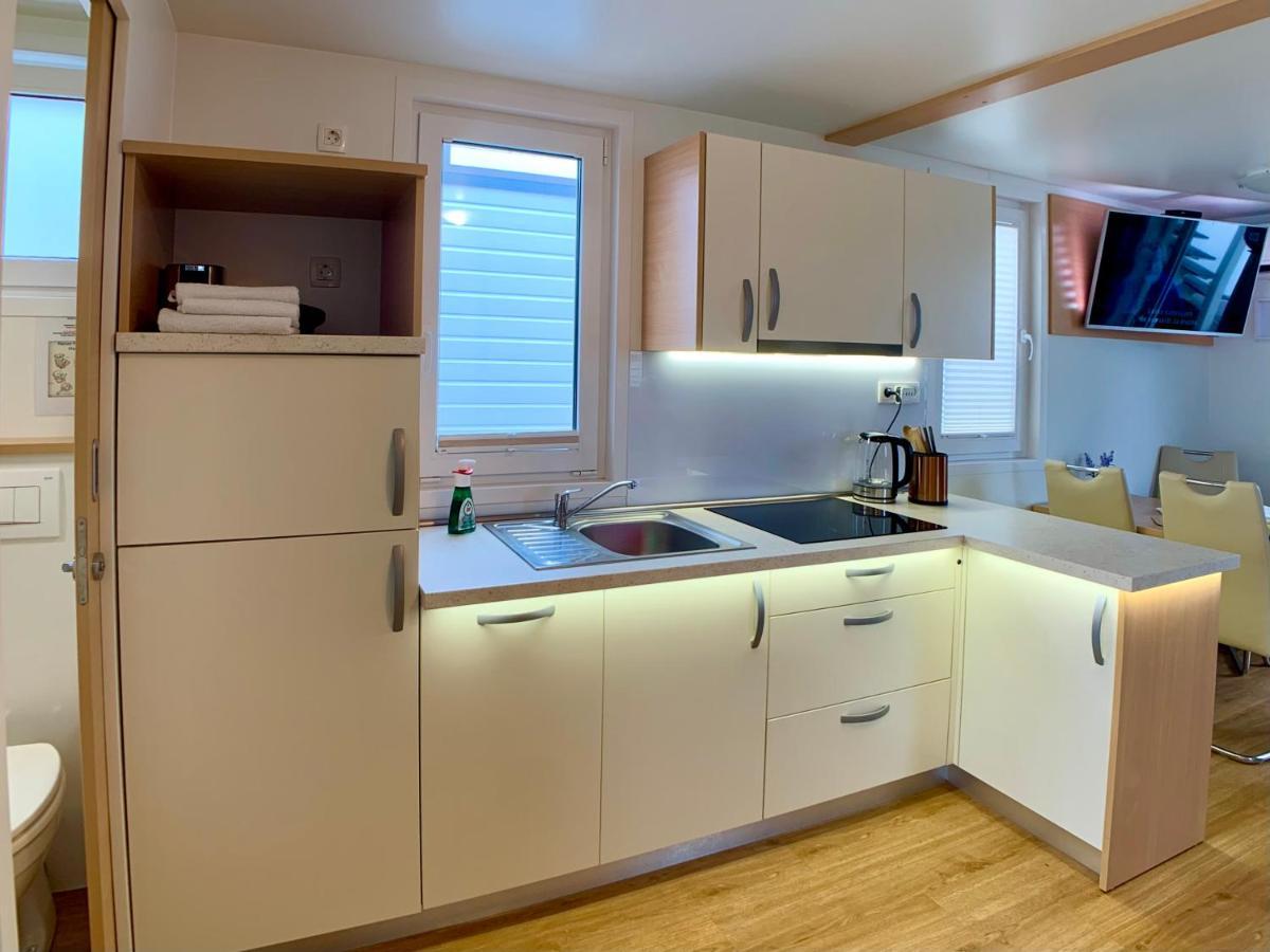 Bellavista Houseboat Apartment Portorose Exteriör bild