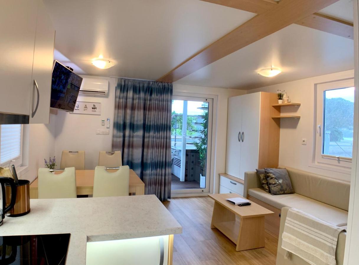 Bellavista Houseboat Apartment Portorose Exteriör bild